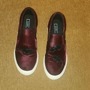 marc jacobs velvet slip on sneakers